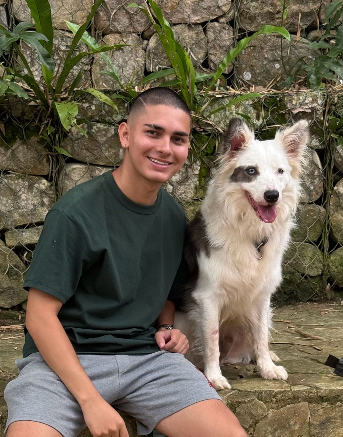 Juan de EduCan con un Border Collie